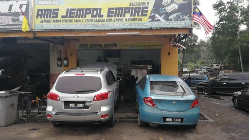 Pembaikan Ekzos Kereta Terbaik Berhampiran Saya di Bahau