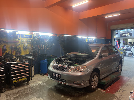 Pembaikan Ekzos Kereta Terbaik Berhampiran Saya di Daerah Pontian