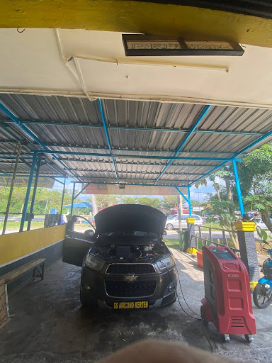 Pembaikan Ekzos Kereta Terbaik Berhampiran Saya di Kertih