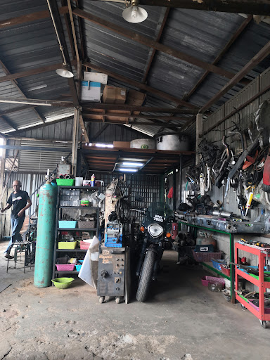 Pembaikan Ekzos Kereta Terbaik Berhampiran Saya di Ladang Seri Kundang