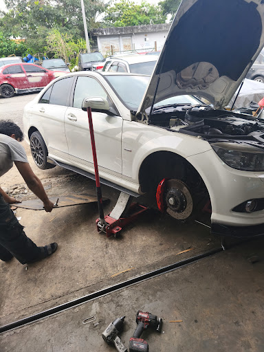 Pembaikan Ekzos Kereta Terbaik Berhampiran Saya di Shah Alam