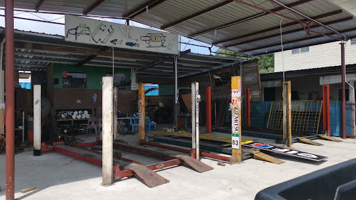 William Motor Exhaust Service Centre